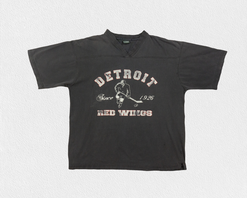 Vintage Detroit Red Wings V-Neck Tee